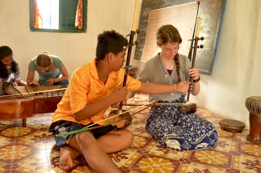 Cambodia-music-lesson-Grace-Cawdrey-UPDATED